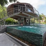 521-5 Stars Pool View Large Studio Patong Beach